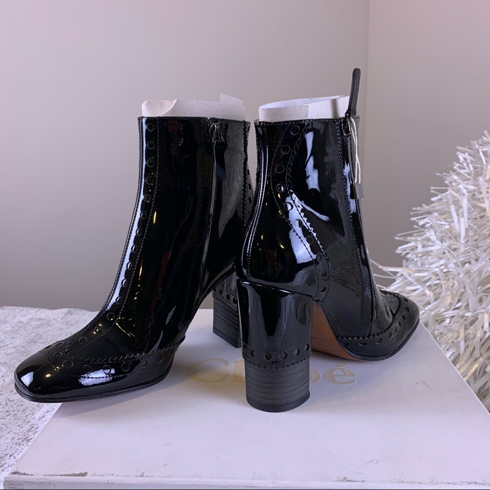 CHLOÉ Black Patent Leather Booties